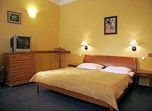 Hotel Atos - BedRoom 1