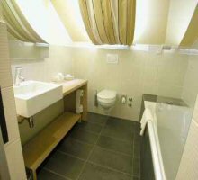 Hotel Falkensteiner Maria - Bathroom