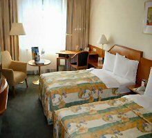 Hotel Renaissance - Twin Room
